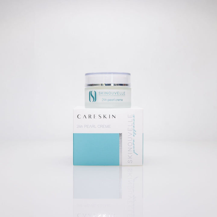 Careskin Skinouvelle 24h Pearl Creme Tiegel auf Verpackung – 24-Stunden-Gesichtscreme Nahaufnahme Skinouvelle pure essence